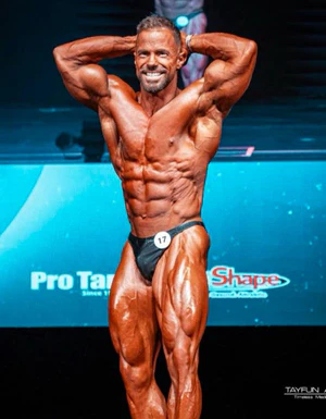 Daniel B.